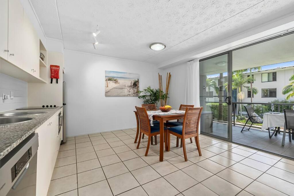 Your Place. Enjoy The Beach Retreat Rainbow Beach Extérieur photo