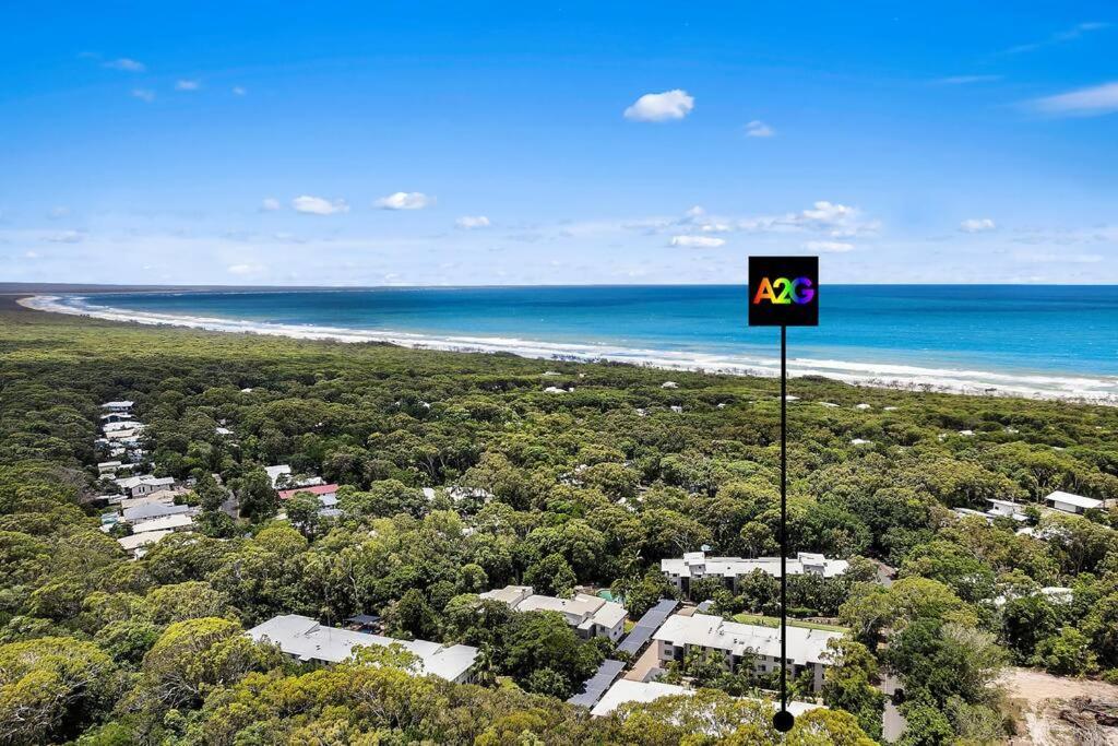 Your Place. Enjoy The Beach Retreat Rainbow Beach Extérieur photo